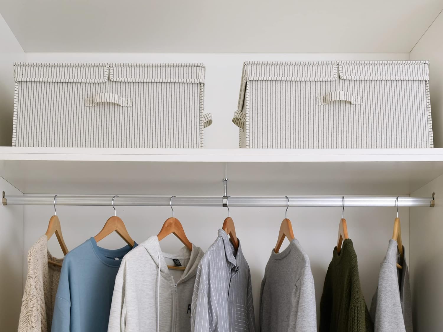 StorageWorks Extra Large Clothes Storage Bins, 55L Fabric Storage Baskets with Double-Open Lid and Divider Board, Linen Closet O